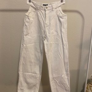 white wide leg jeans with cut-out pockets